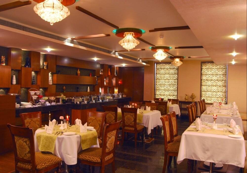 Hk Clarks Inn, Amritsar Eksteriør billede